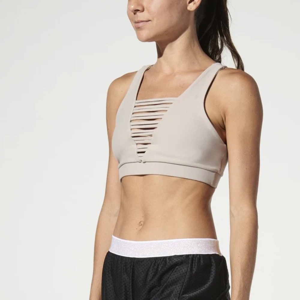 NWT No Strings Attached Nude